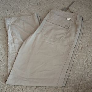 North Face pants that can be rolled up